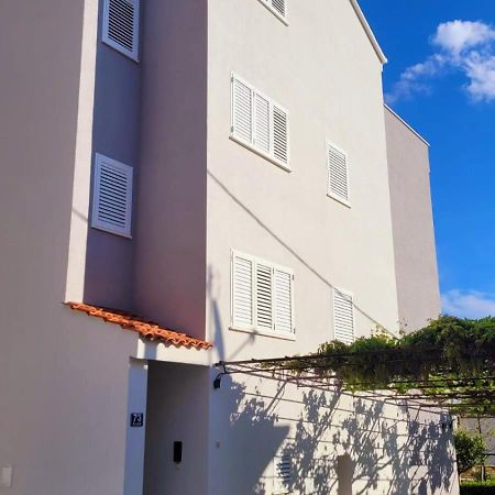 Sunshine Apartments Ποντστράνα Εξωτερικό φωτογραφία